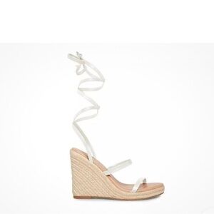 🔥 Closet Sale! Chelsea and Violet Chic White Lace-Up Wedge Sandals